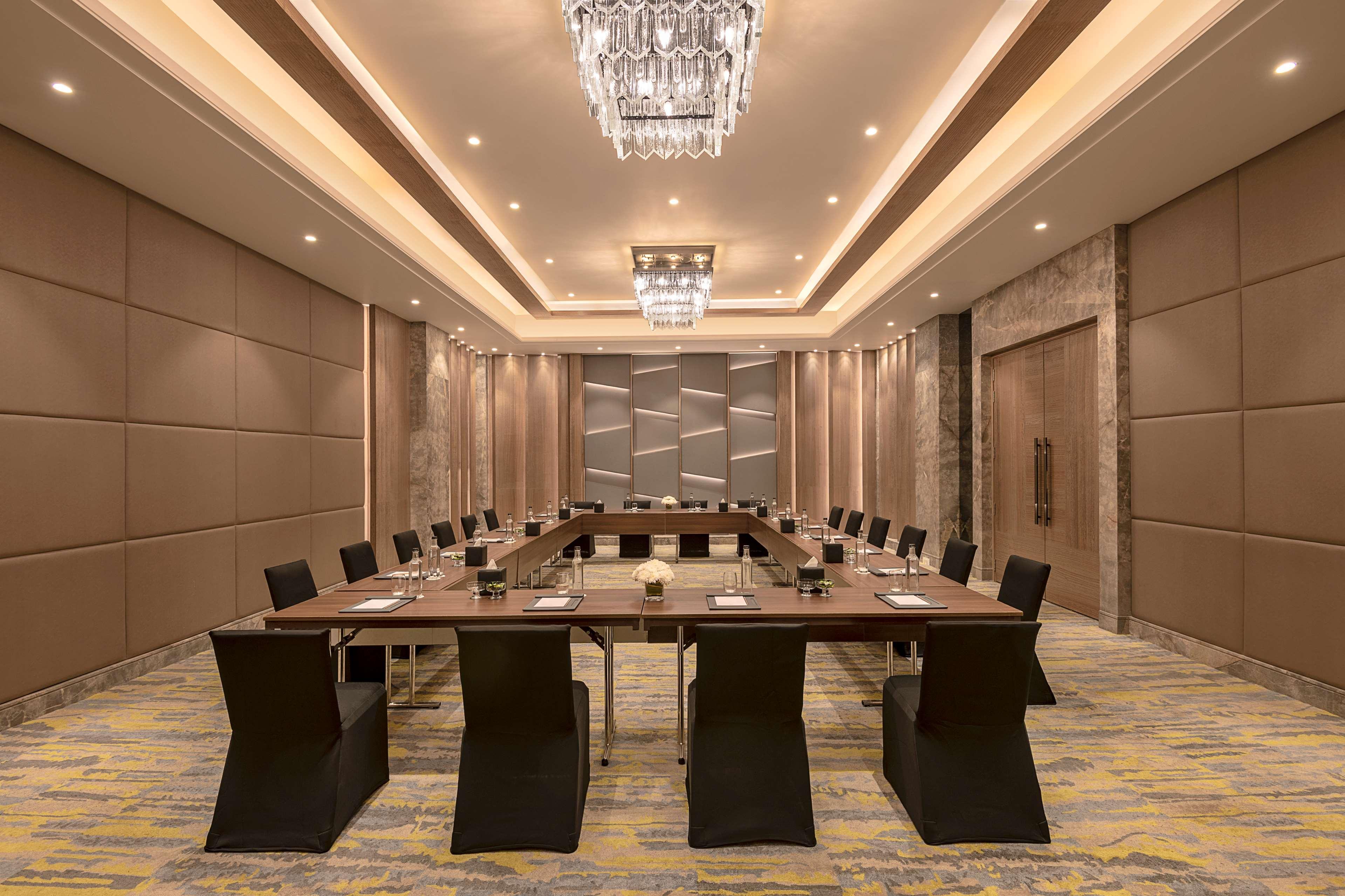Radisson Mumbai Andheri Midc Екстериор снимка Meeting room