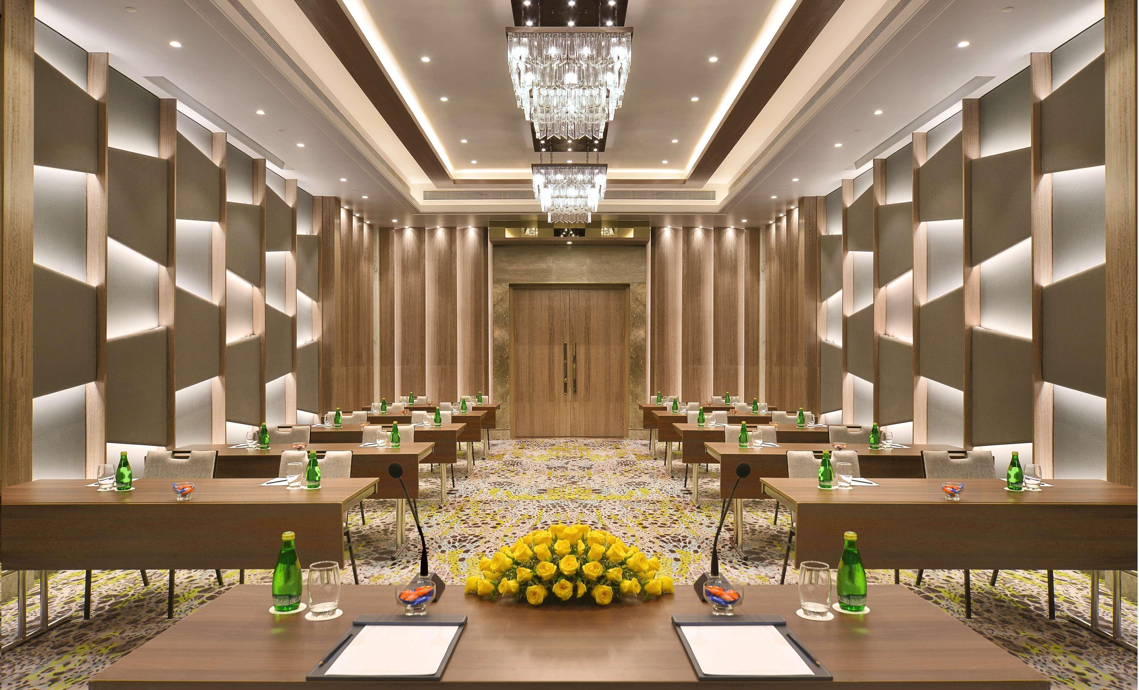 Radisson Mumbai Andheri Midc Екстериор снимка Meeting room