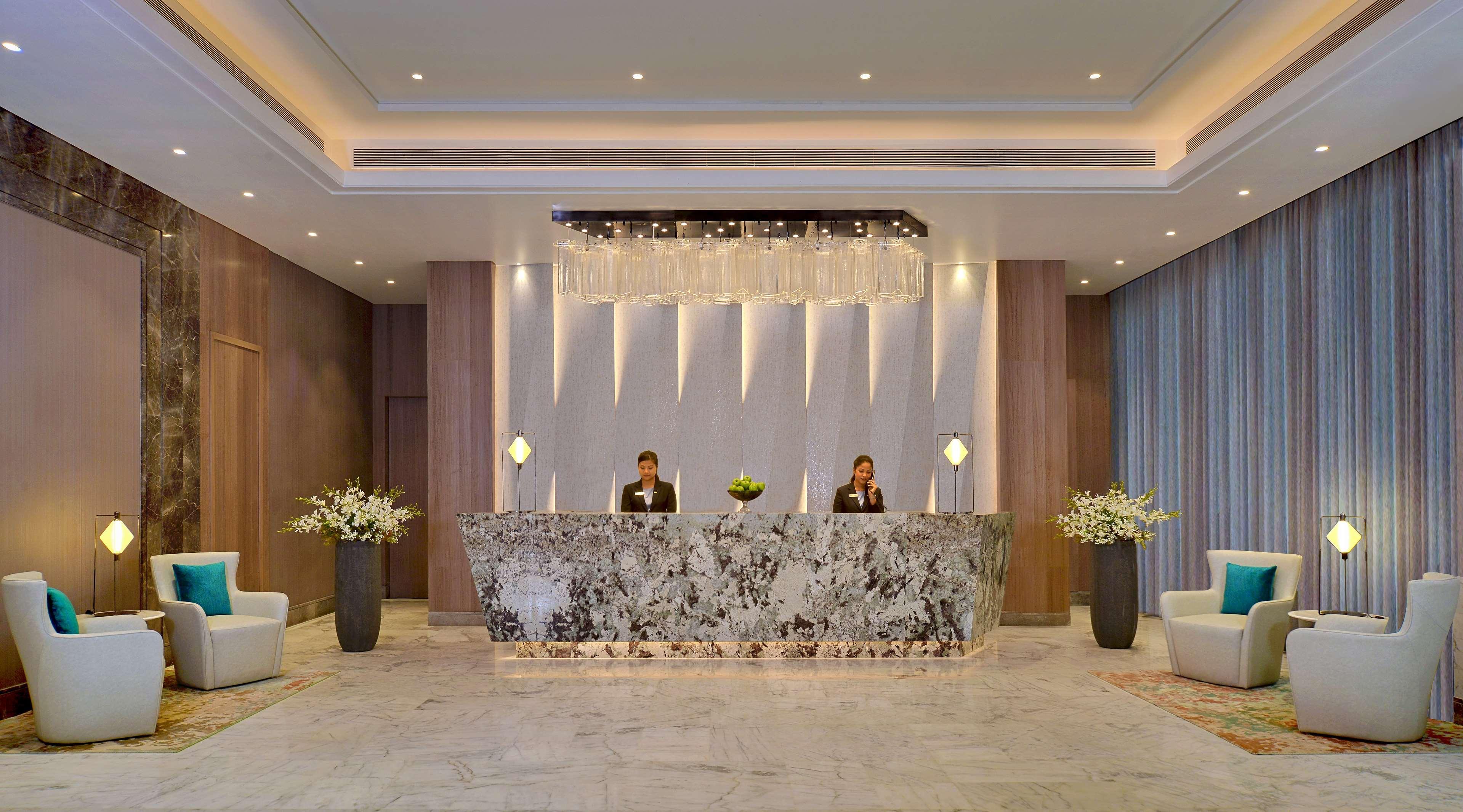 Radisson Mumbai Andheri Midc Екстериор снимка The lobby of the hotel